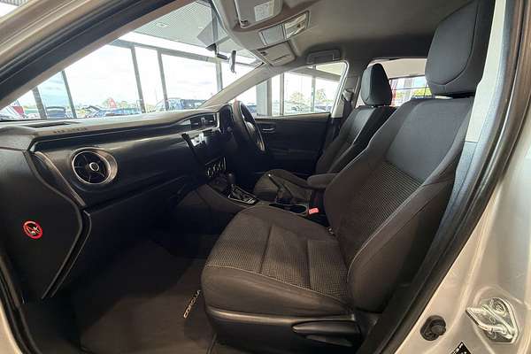 2016 Toyota Corolla Ascent Sport ZRE182R thumb-29