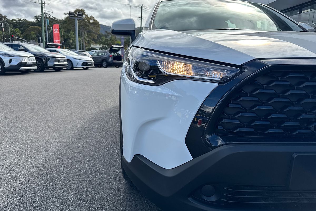 2025 Toyota Corolla Cross GX MXGH10R
