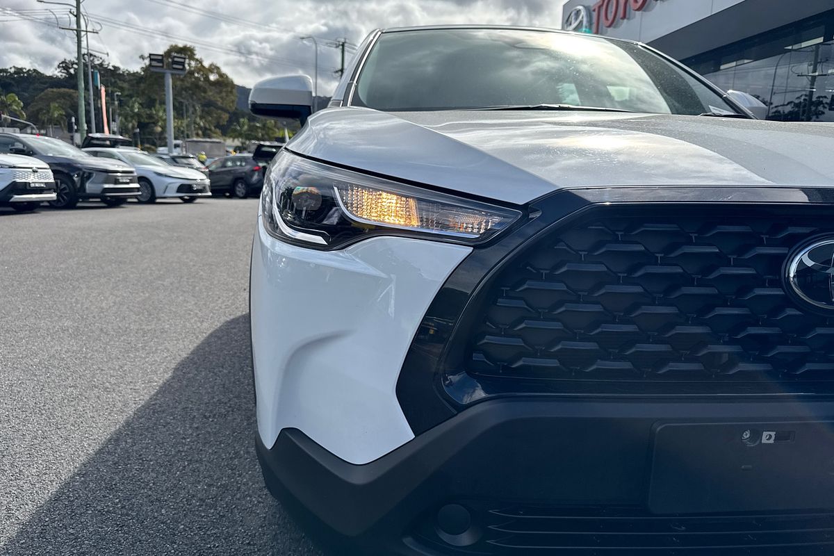 2025 Toyota Corolla Cross GX MXGH10R
