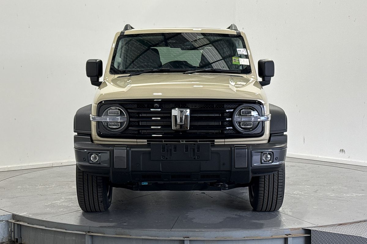 2026 GWM Tank 300 Ultra Hi4-T PHEV P01