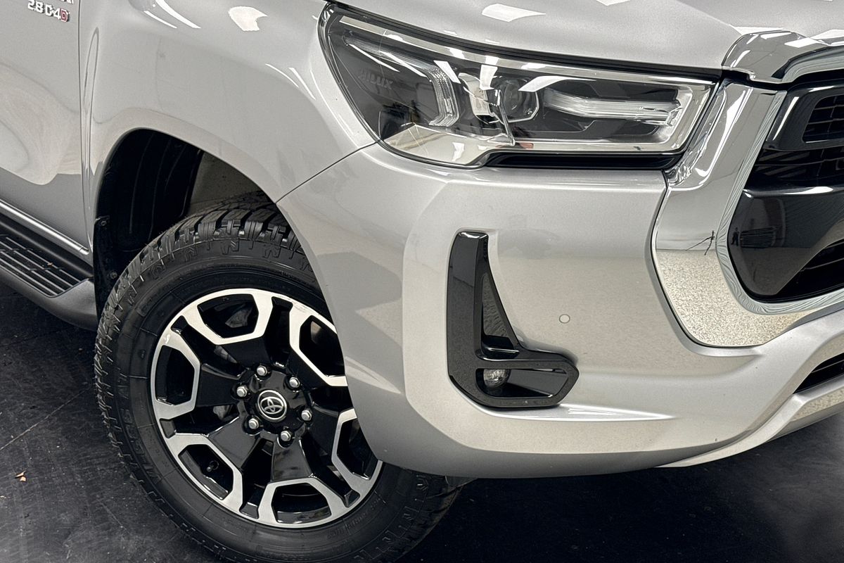 2023 Toyota Hilux SR5 GUN126R 4X4