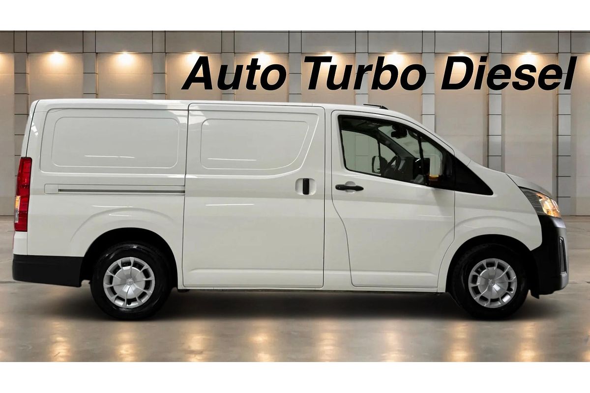 2022 Toyota Hiace GDH300R LWB