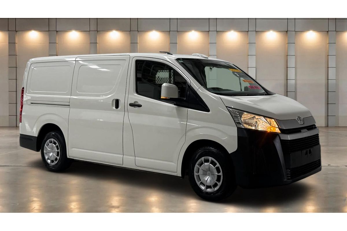 2022 Toyota Hiace GDH300R LWB