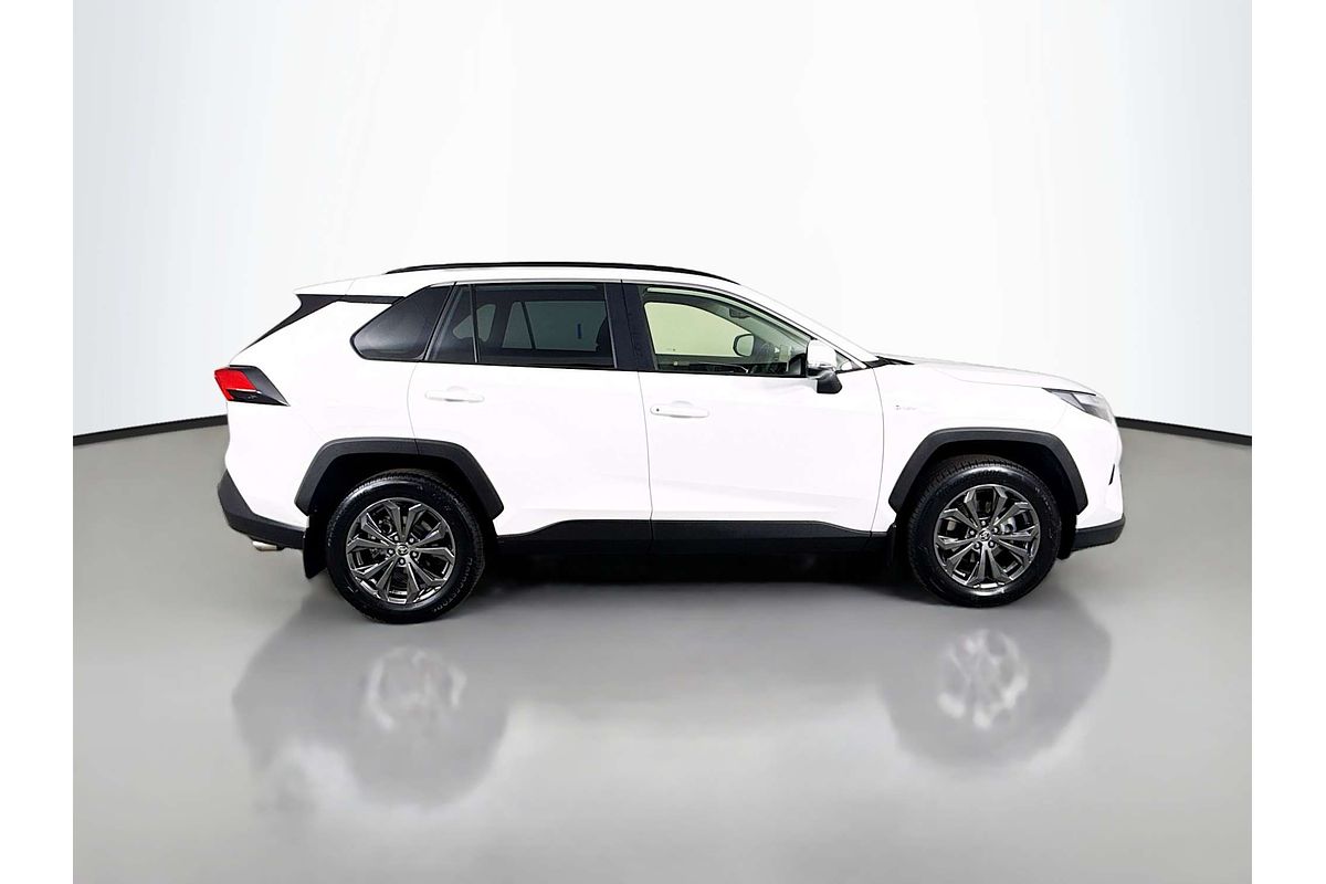 2025 Toyota RAV4 GXL AXAH52R