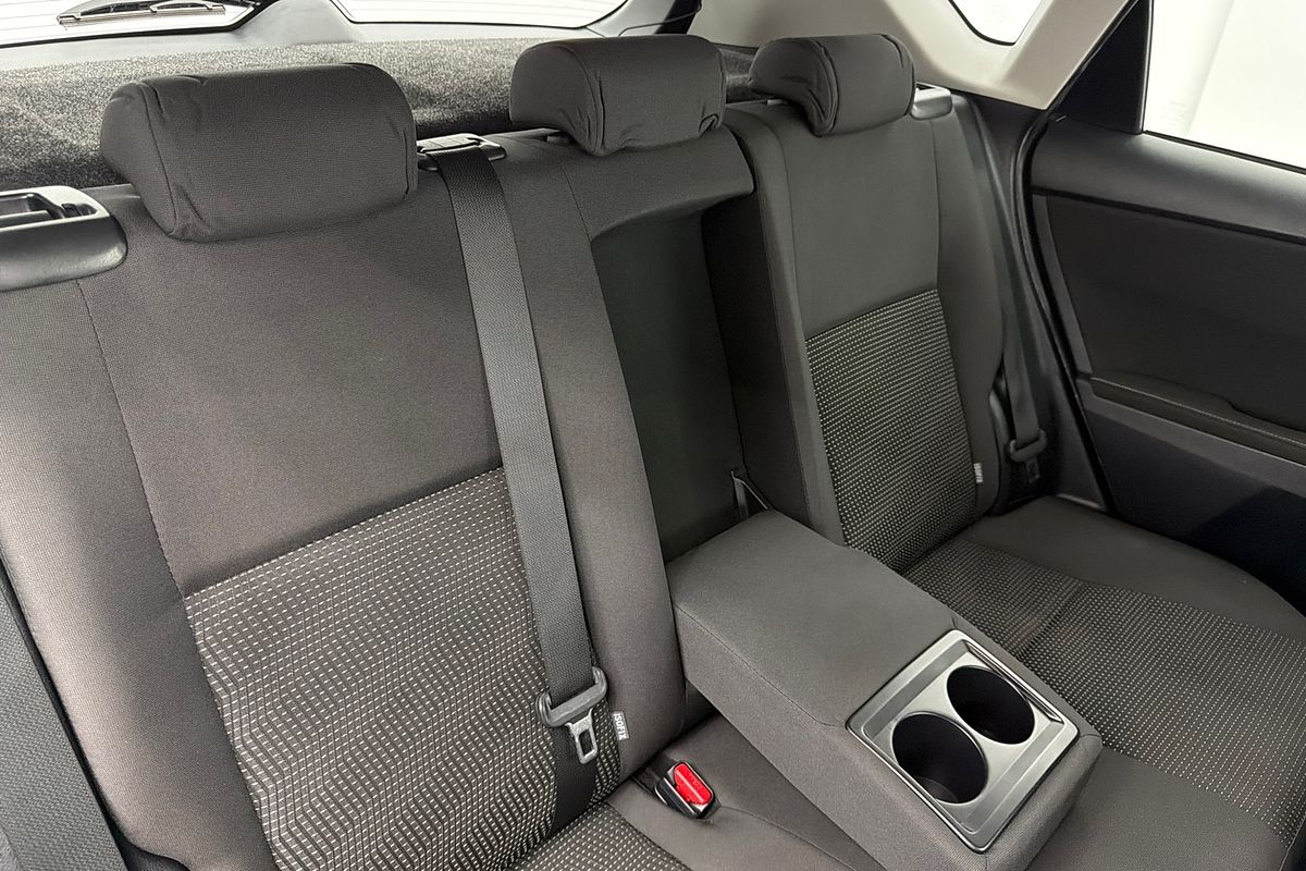 2018 Toyota Corolla Ascent Sport ZRE182R