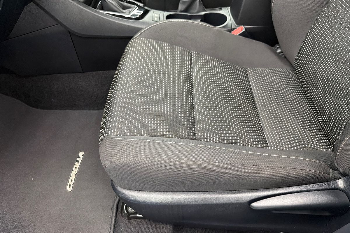 2018 Toyota Corolla Ascent Sport ZRE182R