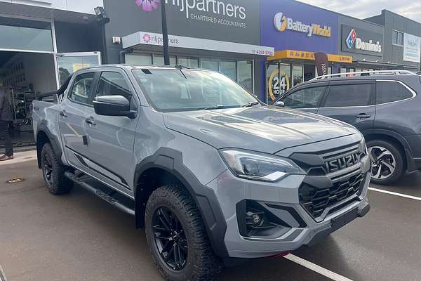 2026 Isuzu D-MAX BLADE 4X4