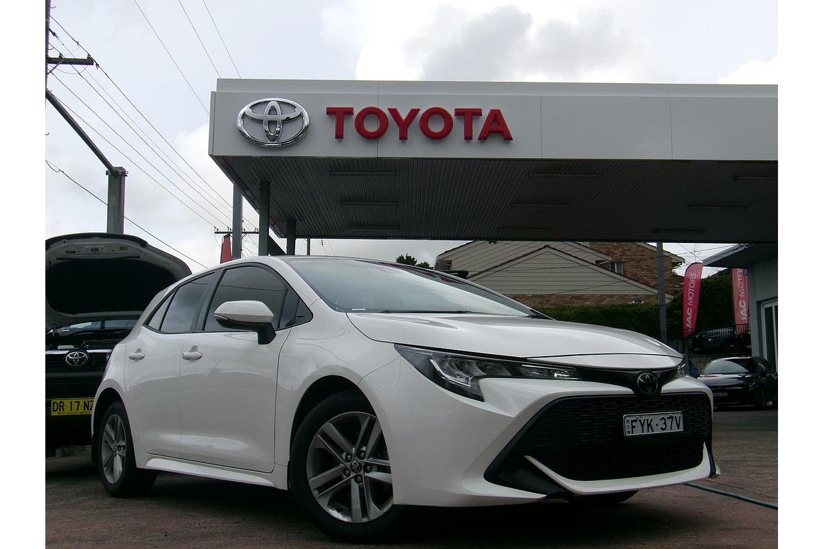 2020 Toyota Corolla Ascent Sport MZEA12R