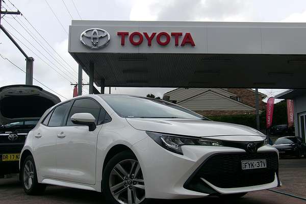 2020 Toyota Corolla Ascent Sport MZEA12R