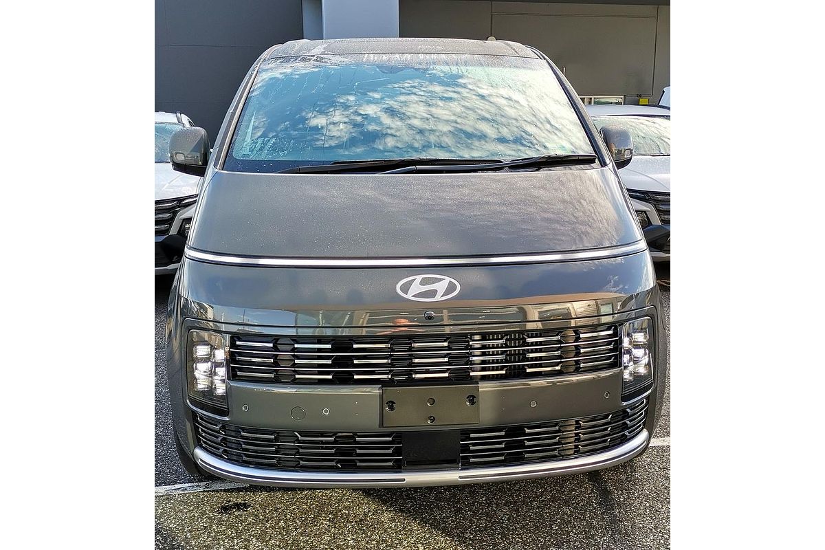 2026 Hyundai STARIA Lounge US4.V4