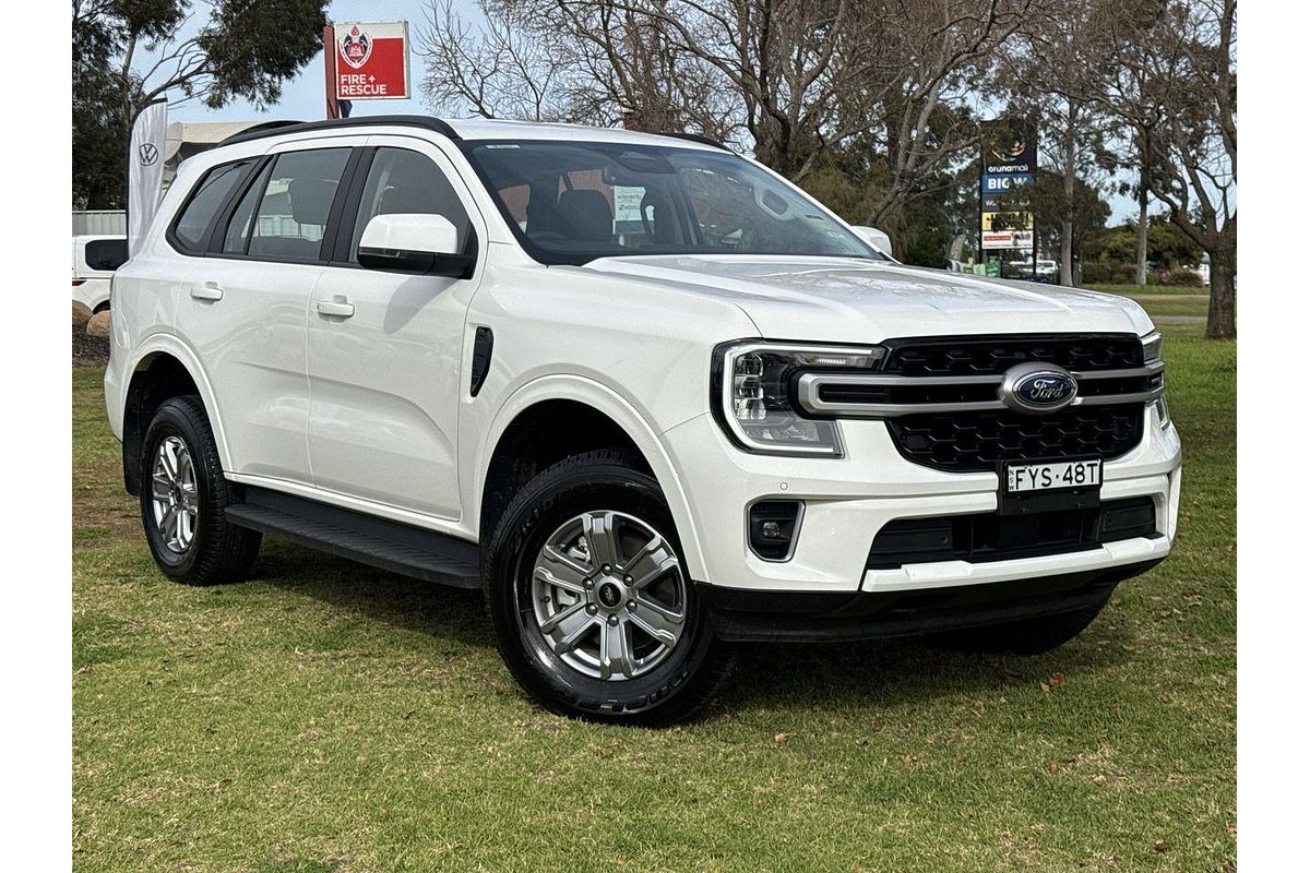 2025 Ford Everest Ambiente 2.0L