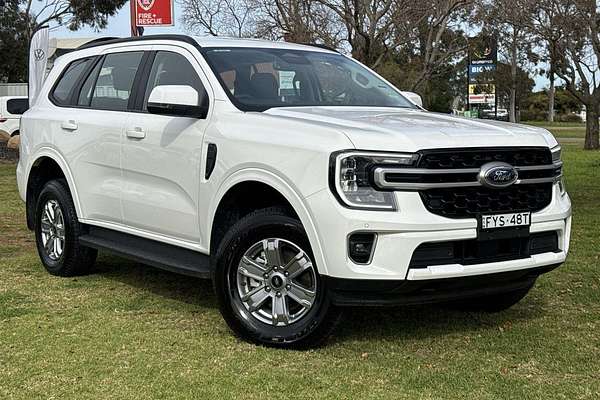2025 Ford Everest Ambiente 2.0L