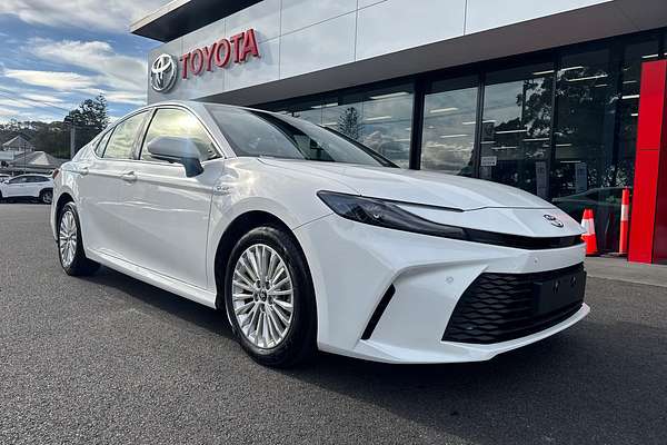 2025 Toyota Camry Ascent AXVH80R