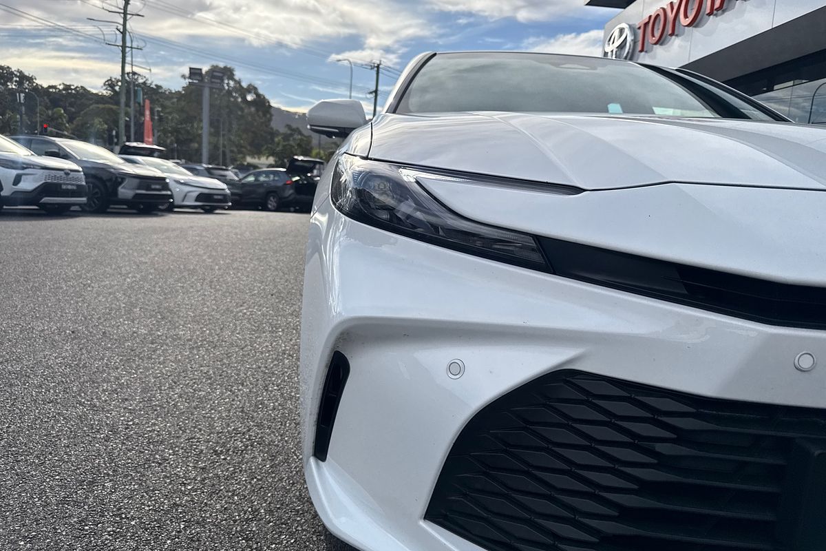 2025 Toyota Camry Ascent AXVH80R
