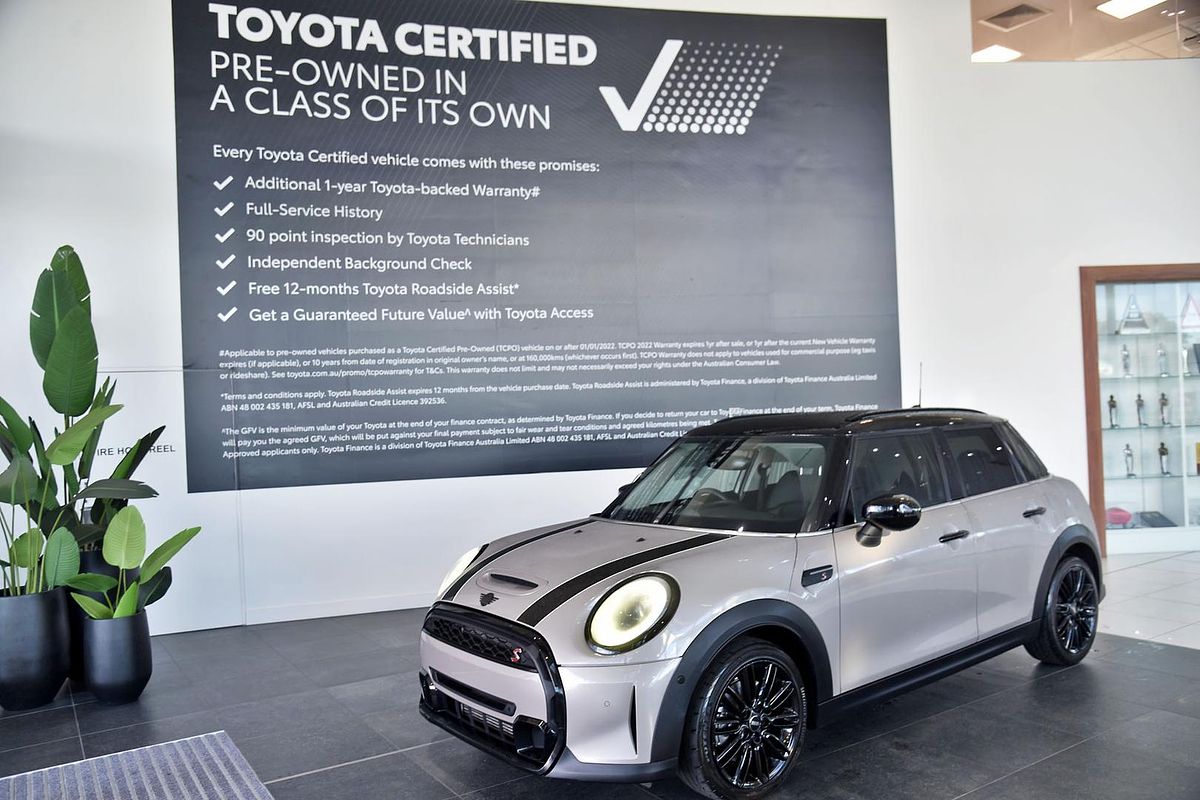 2021 MINI Hatch Cooper S Classic F55 LCI-2