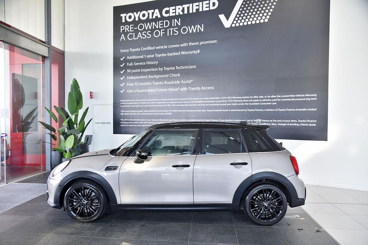 2021 MINI Hatch Cooper S Classic F55 LCI-2