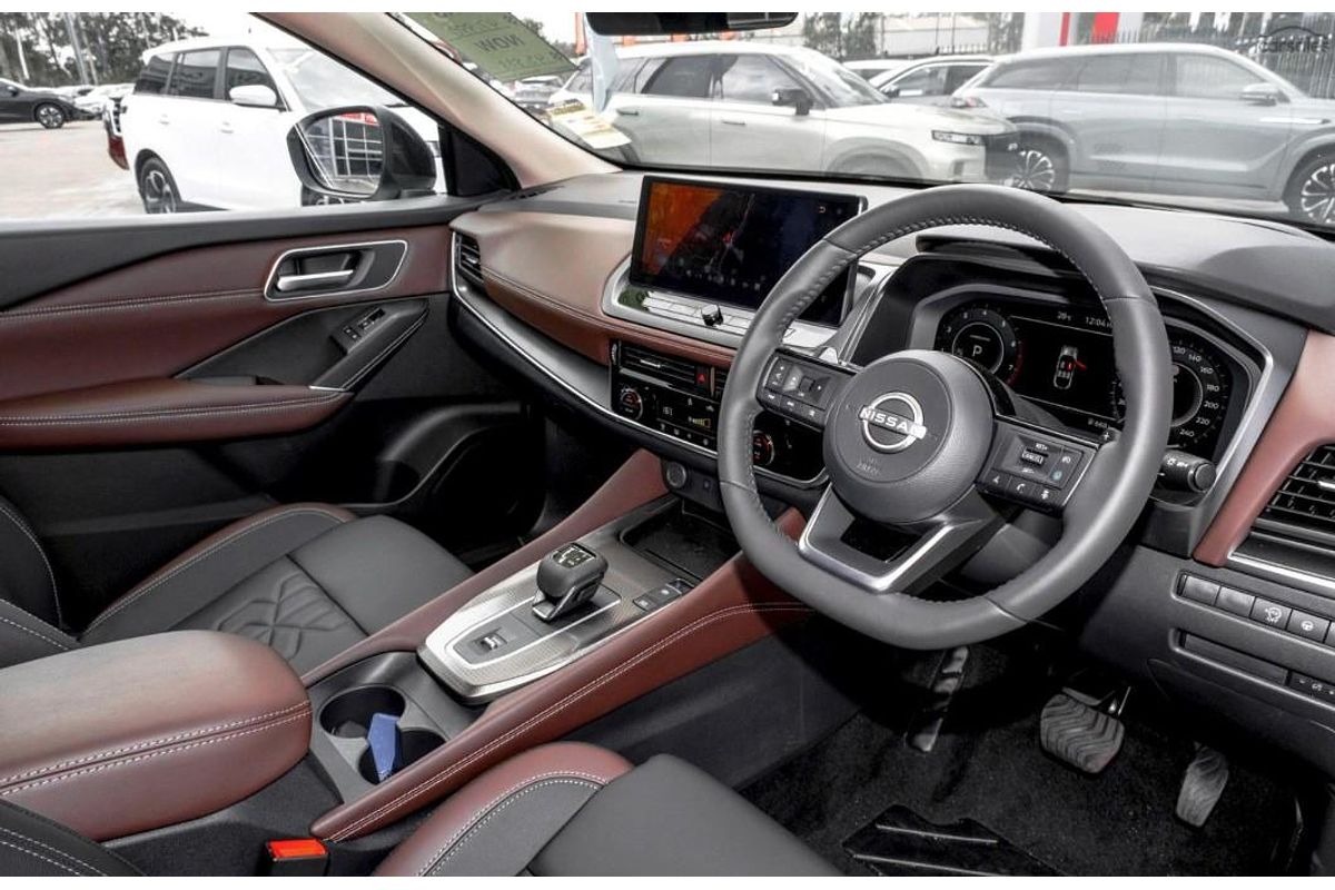 2024 Nissan QASHQAI Ti J12