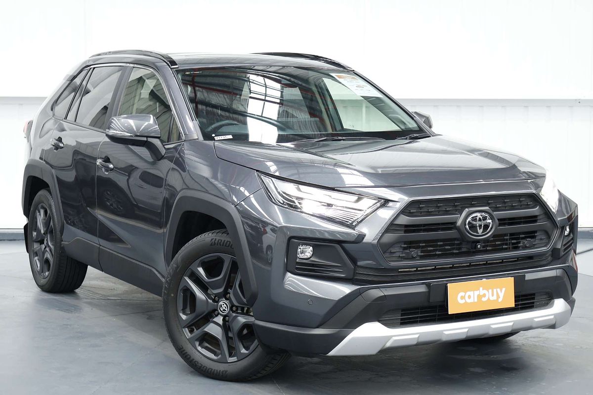 2022 Toyota RAV4 Edge AXAA54R
