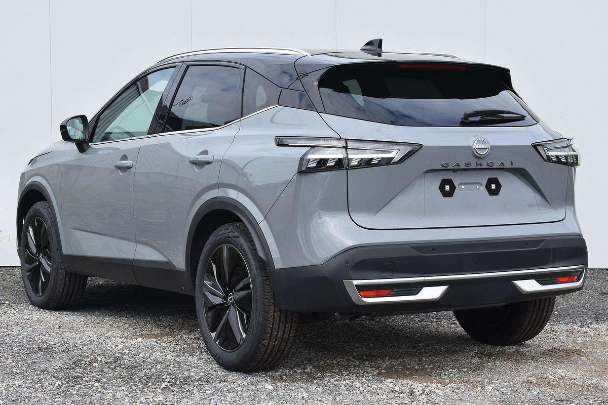 2025 Nissan QASHQAI Ti J12