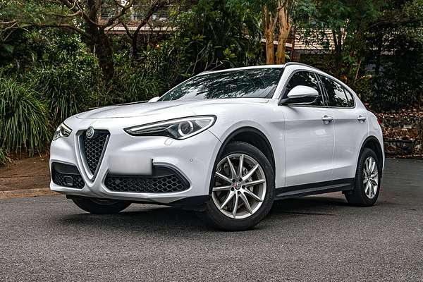 2017 Alfa Romeo Stelvio First Edition