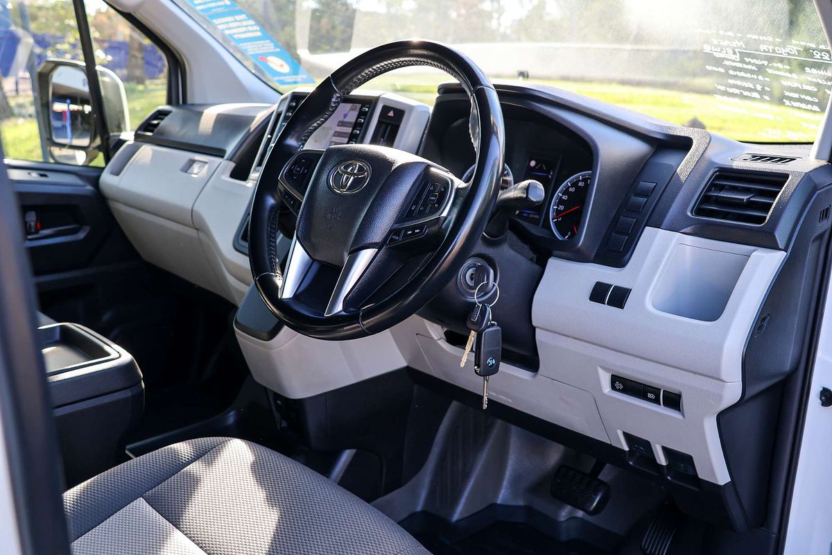 2022 Toyota Hiace GDH320R ELWB High Roof image 25