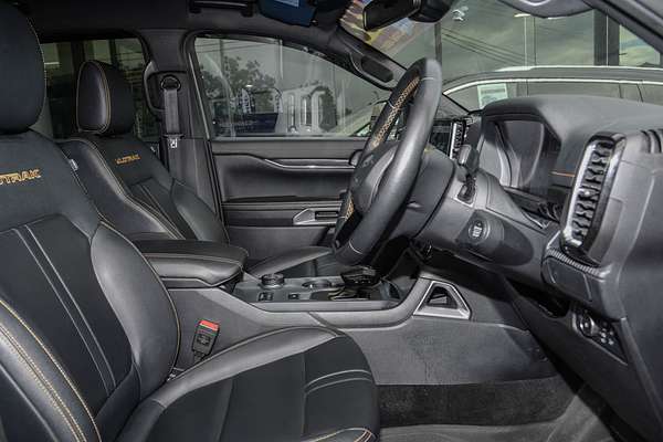 2022 Ford Ranger Wildtrak 4X4 3.0L thumb-9