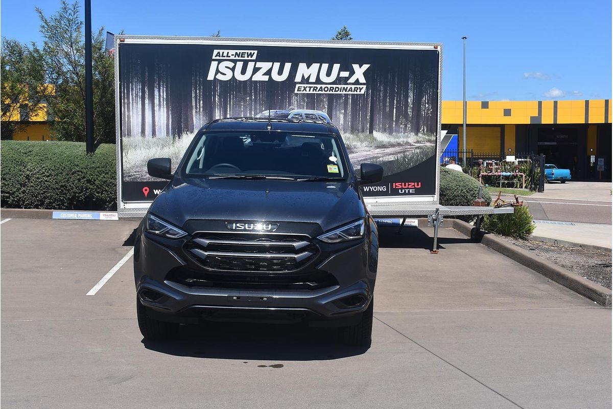 2026 Isuzu MU-X LS-M