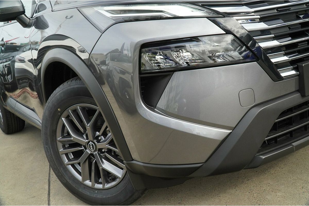 2025 Nissan X-TRAIL ST T33