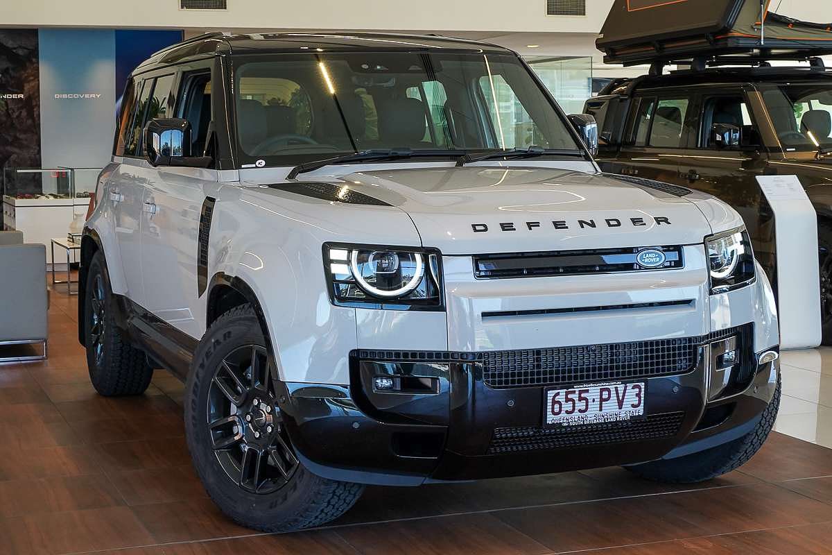 2025 Land Rover Defender 110 D350 X-Dynamic SE L663