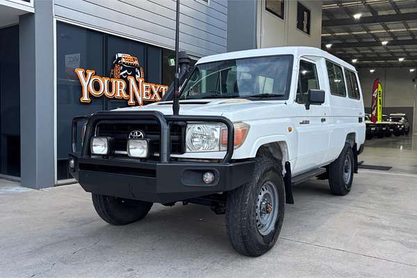 2009 Toyota Landcruiser Workmate Troopcarrier VDJ78R