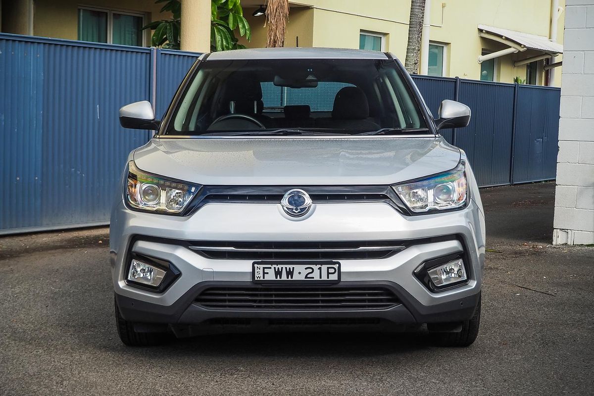 2019 KGM Tivoli EX X100
