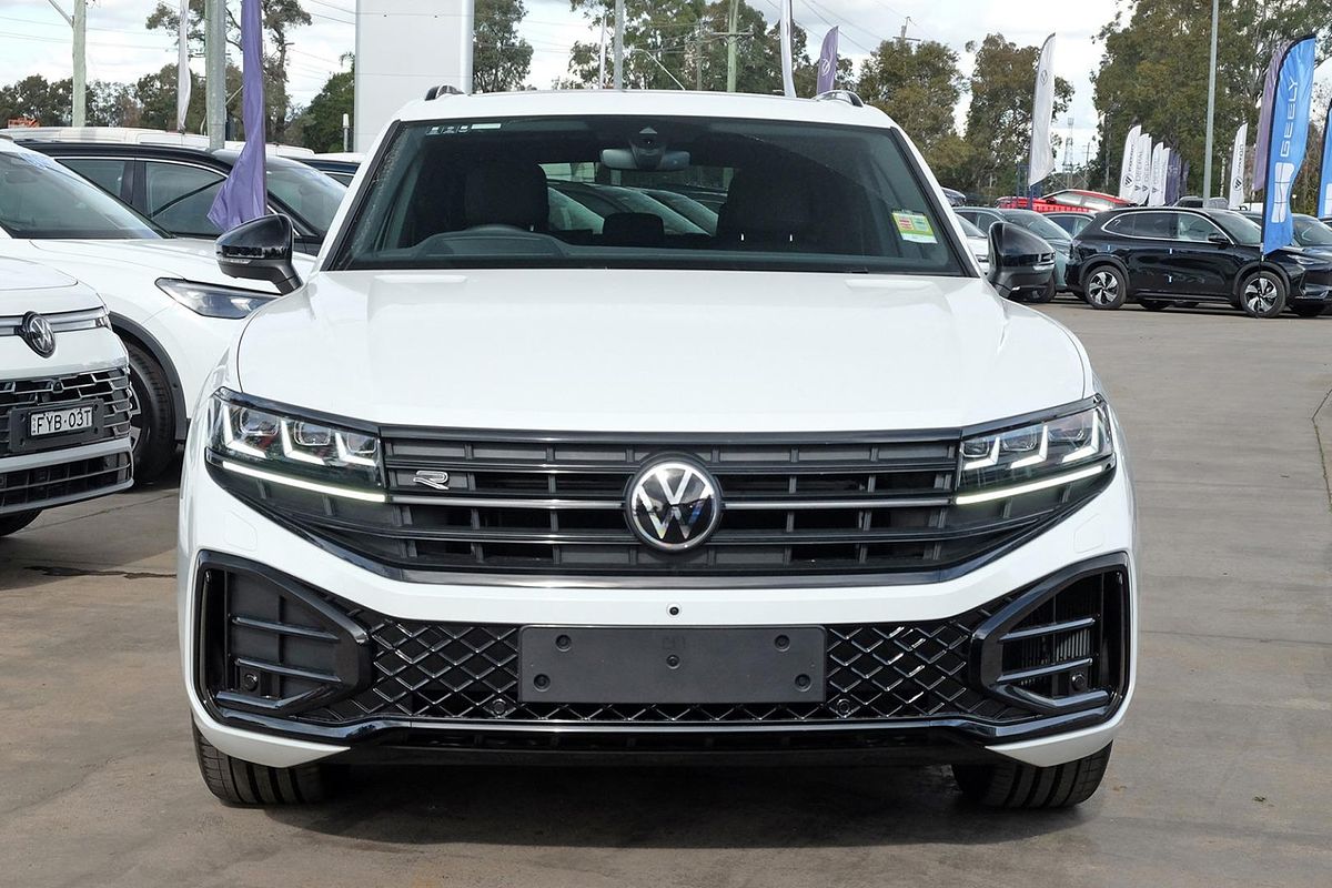 2025 Volkswagen Touareg 210TDI Wolfsburg Edition RC