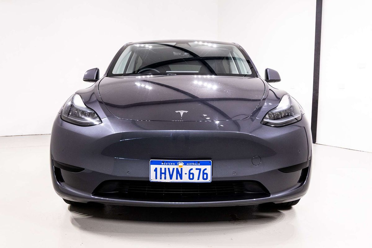 2023 Tesla Model Y Rear-Wheel Drive