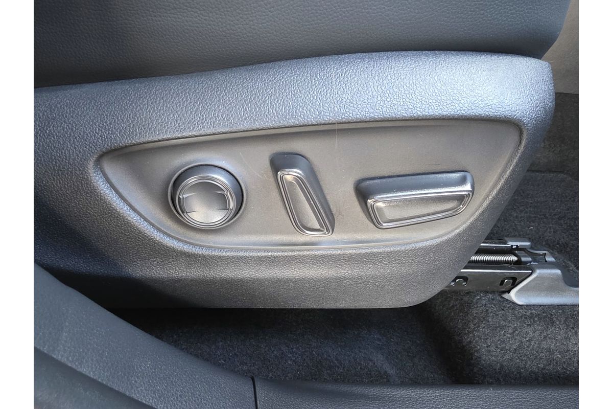 2025 Toyota Kluger GXL AXUH78R image 18