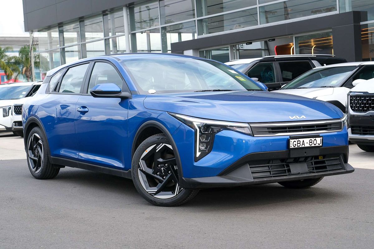 2025 Kia K4 Sport CL4m