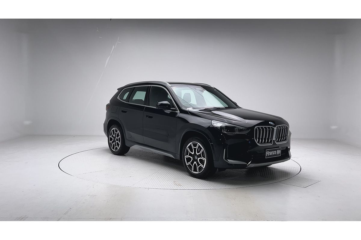 2025 BMW X1 sDrive18i U11