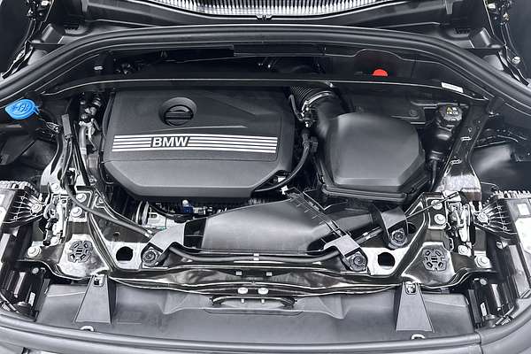 2025 BMW X1 sDrive18i U11 thumb-10