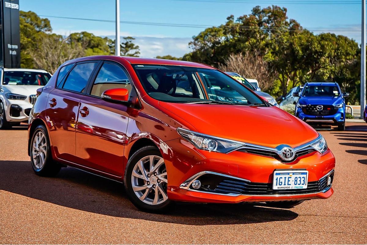 2017 Toyota Corolla Ascent Sport ZRE182R