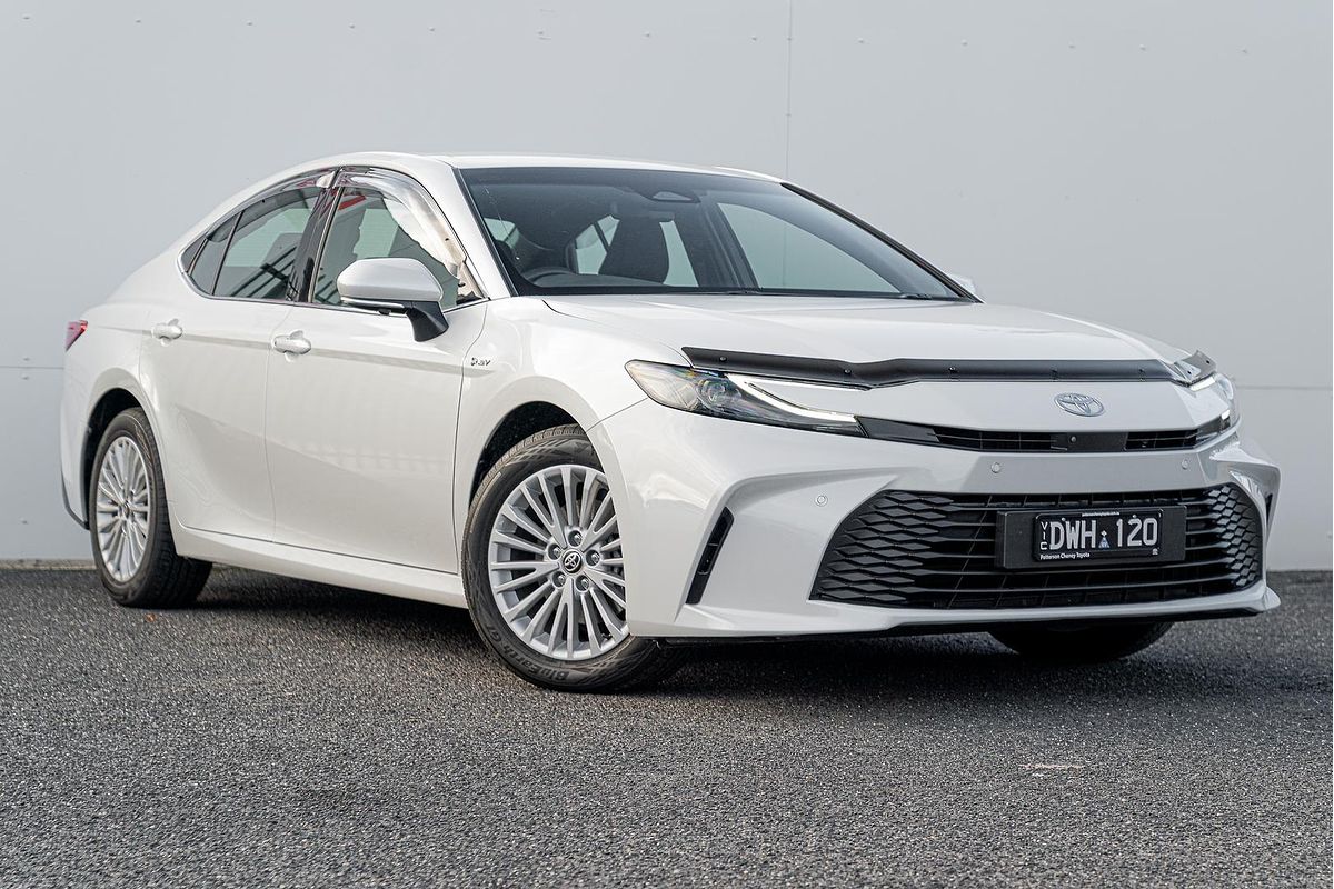 2025 Toyota Camry Ascent AXVH80R
