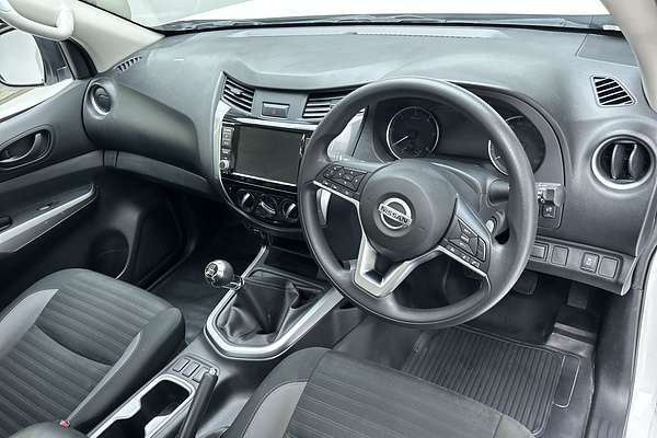 2021 Nissan Navara SL D23 Rear Wheel Drive thumb-17