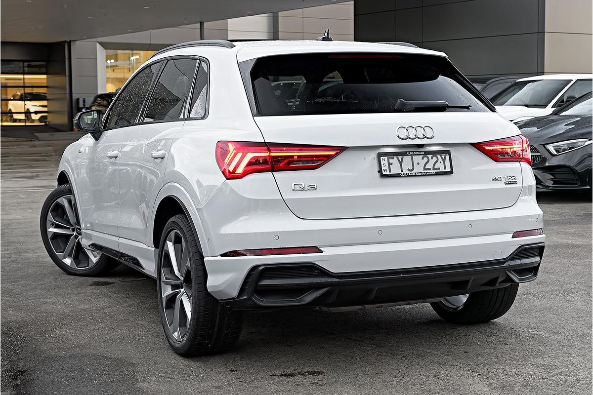 2020 Audi Q3 40 TFSI S line F3