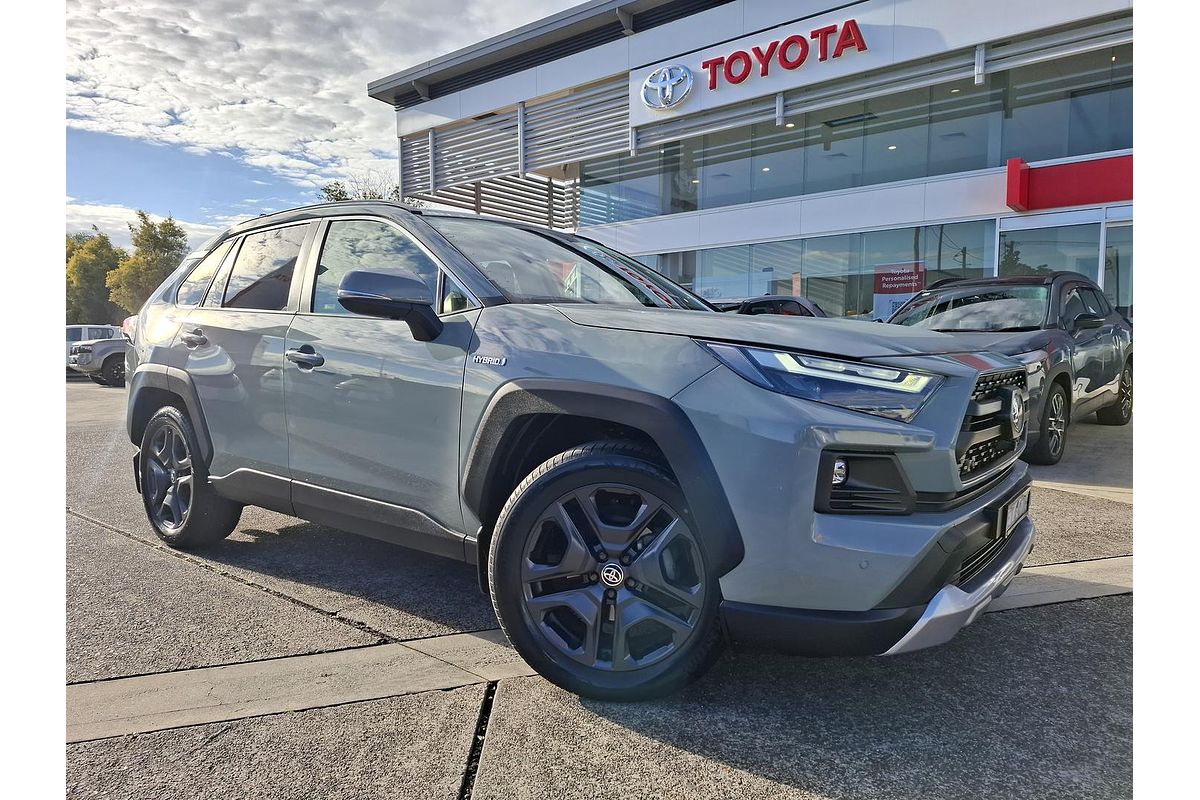 2022 Toyota RAV4 Edge AXAH54R