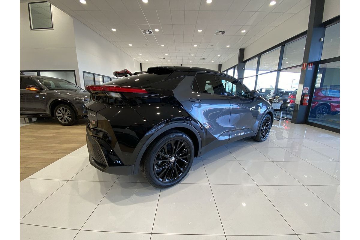 2024 Toyota C-HR GR Sport MAXH25R