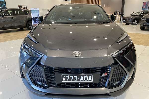 2024 Toyota C-HR GR Sport MAXH25R thumb-18