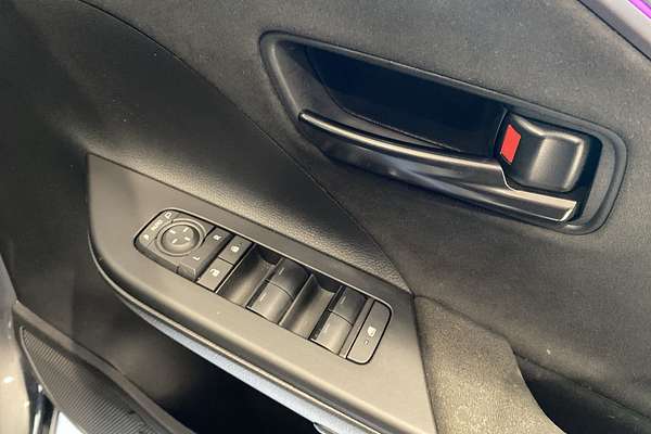 2024 Toyota C-HR GR Sport MAXH25R thumb-22