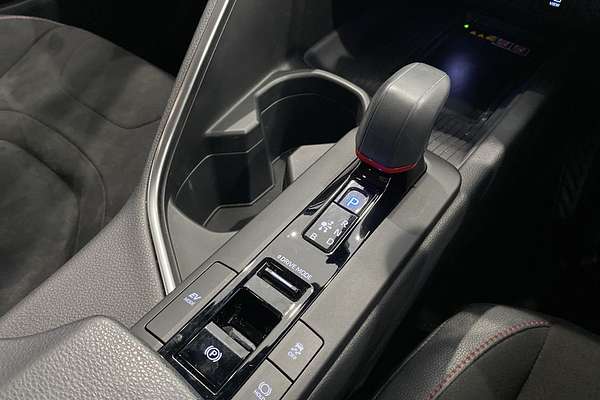 2024 Toyota C-HR GR Sport MAXH25R thumb-28