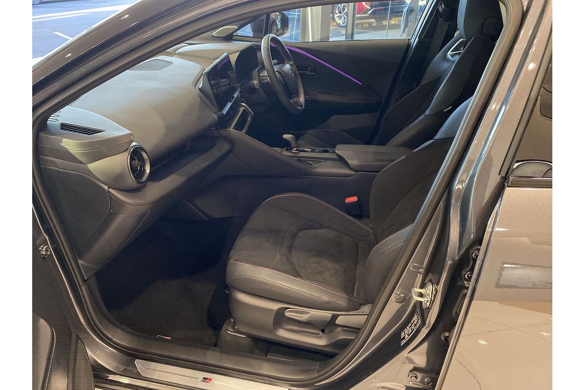 2024 Toyota C-HR GR Sport MAXH25R