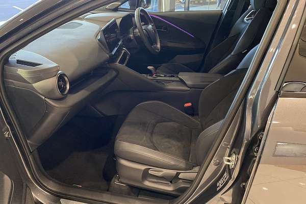 2024 Toyota C-HR GR Sport MAXH25R thumb-36