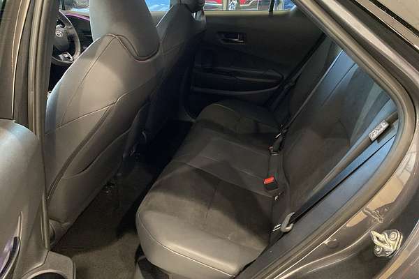 2024 Toyota C-HR GR Sport MAXH25R thumb-37