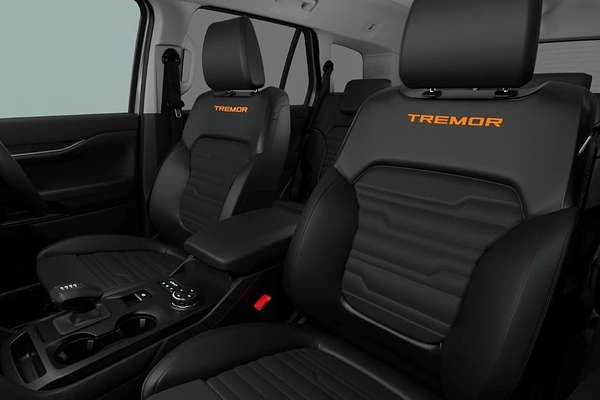 2026 Ford Everest Tremor 3.0L thumb-9